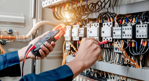 Best Circuit Breaker Repair  in Elwood, UT