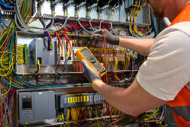 Best Licensed Electrician  in Elwood, UT